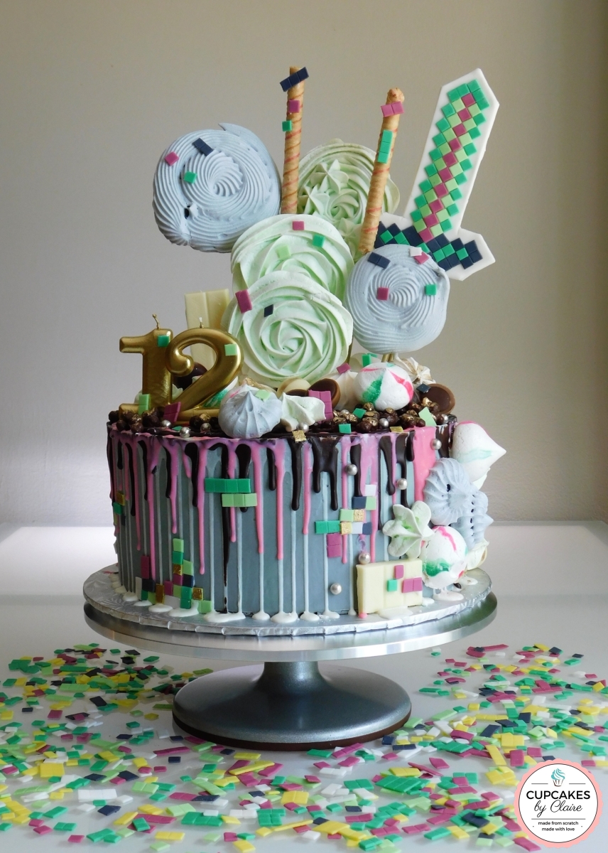 Minecraft Cake