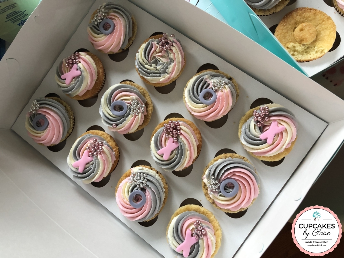 Pink and Gray XO Cupcakes