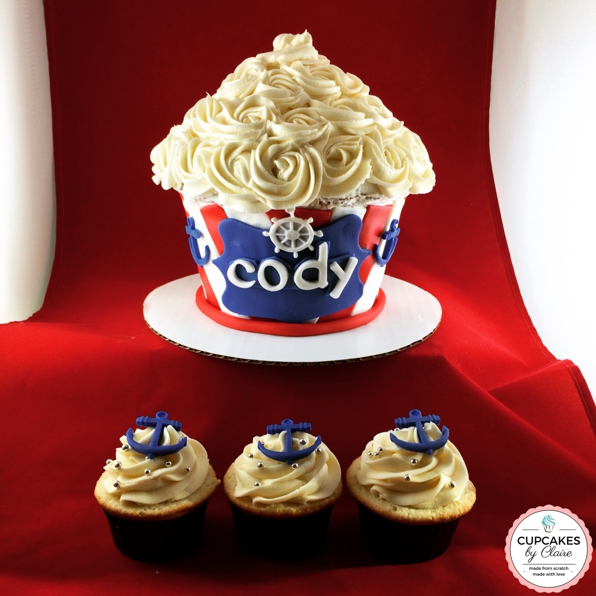 giant cupcake