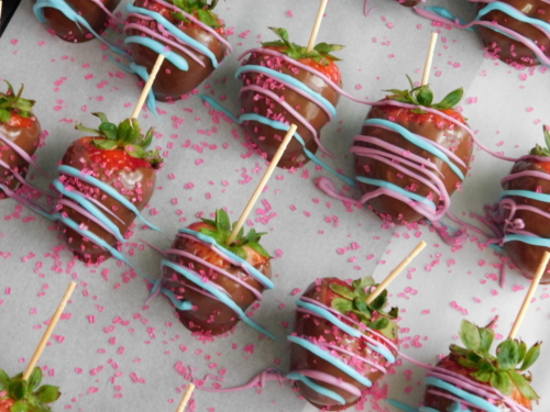 Chocolate Covered Strawberries (2)