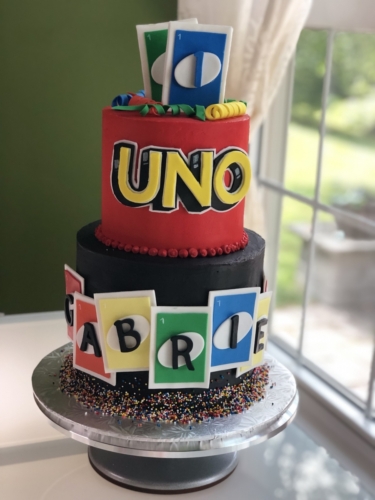 Uno Cake (1)