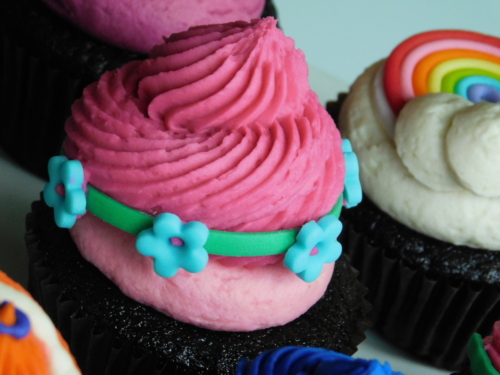 trolls poppy cupcake