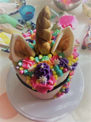 unicorn cake top